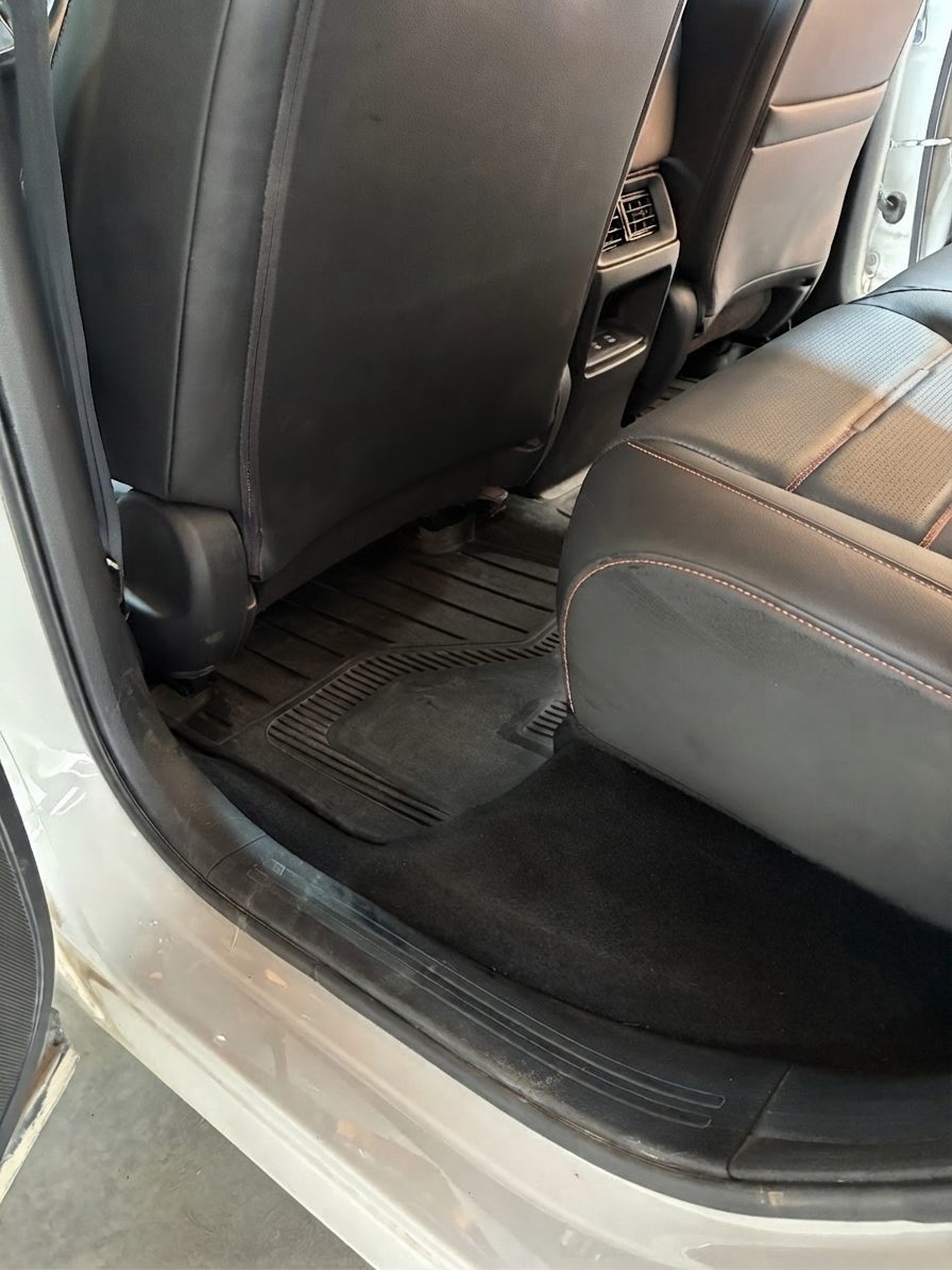 Vehicle interior after detailing by Lucke Touch